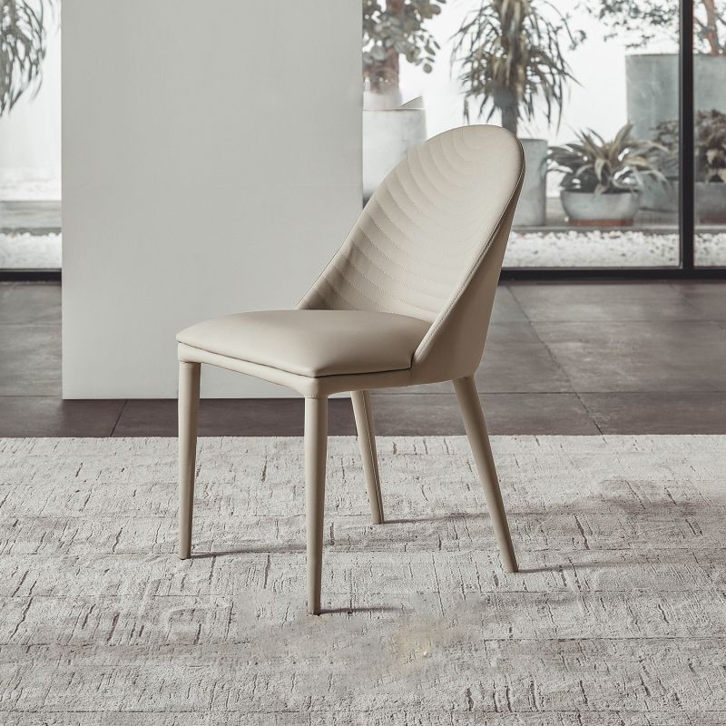 Sillas de comedor de cuero contemporáneas Silla de comedor con respaldo sólido sin brazos para cocina