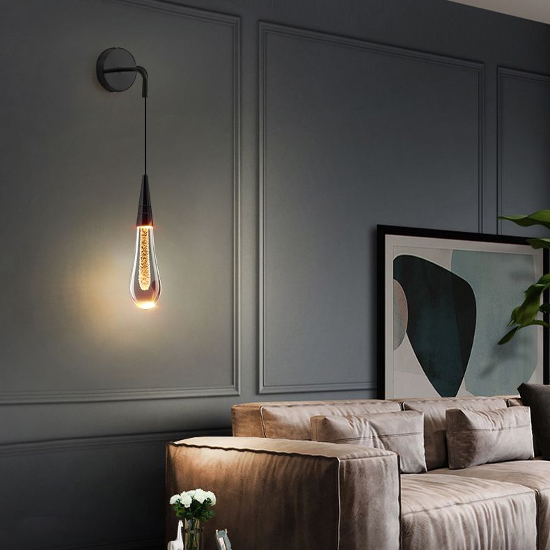 Wandbeleuchtung der minimalistischen Stilbeleuchtung Tränenwandlicht mit Kristallschatten montiert