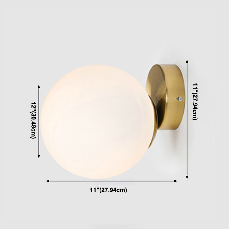 Éclair de mur de boue en verre style moderne.