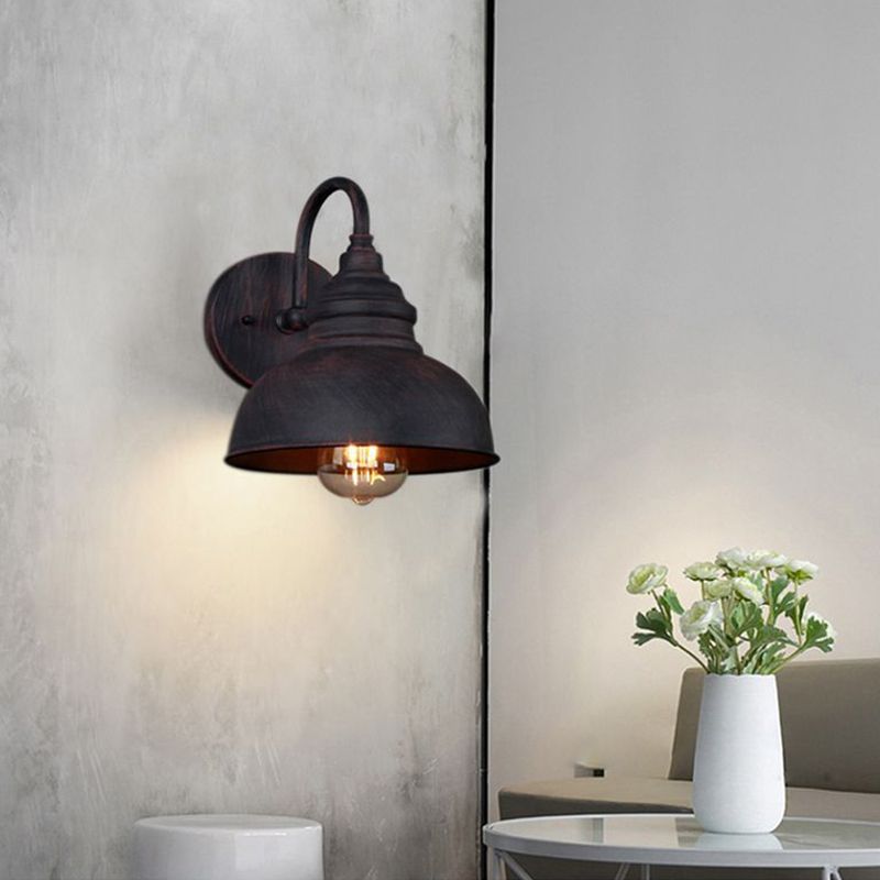 Industrielle klassische Kuppelwandlampe Schmiedeeisen -Wandleuchte für Außenräume