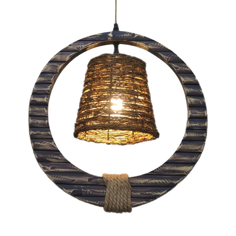 Luz de colgante de ratán Estilo moderno 1 cabezal lámpara colgante marrón con anillo vertical de madera