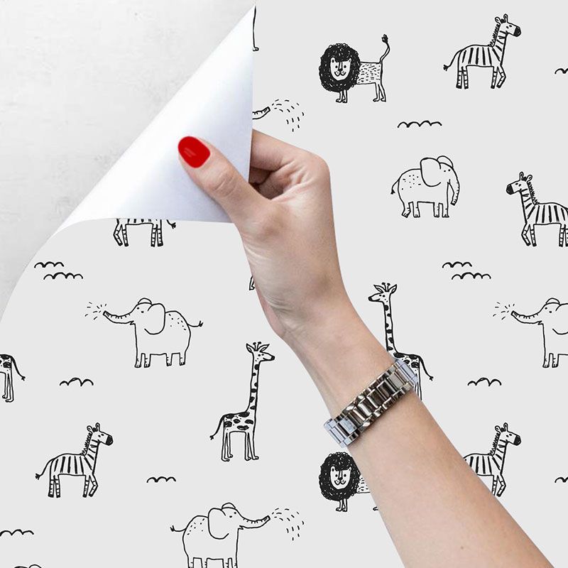 Contemporary Wall Covering Grey and White Giraffe and Elephant Wallpaper Roll, 29.1 sq ft.