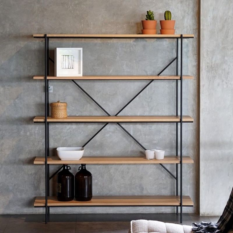 Industriële open etagere boekenplank van 5 plank met ijzeren frame dennenhoutplank
