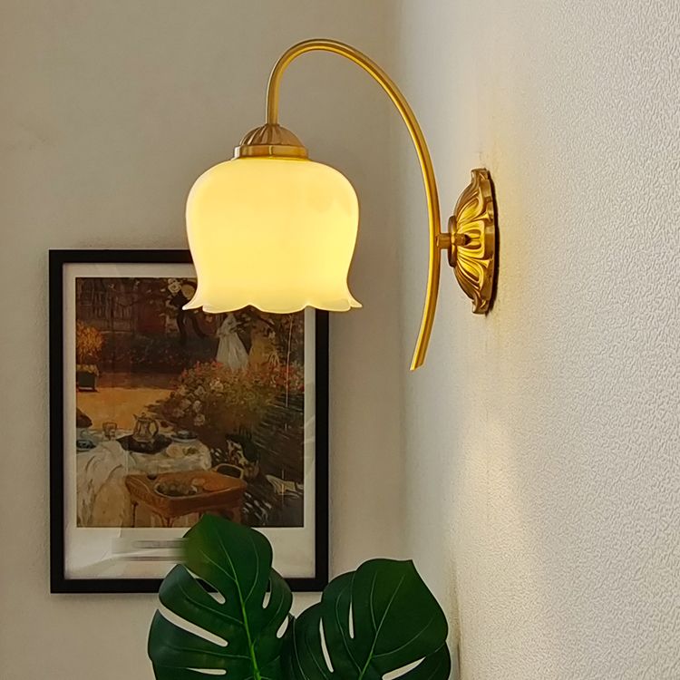 Metal Modern Wall Sconce Flower Shape Wall Light with Resin Shade for Bedroom