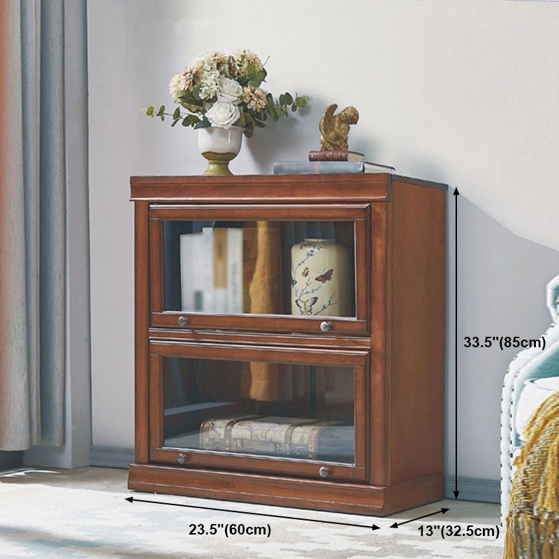 Zeitgenössischer Eichenholz -Standard -Bücherregal braunes Regal mit Glastüren