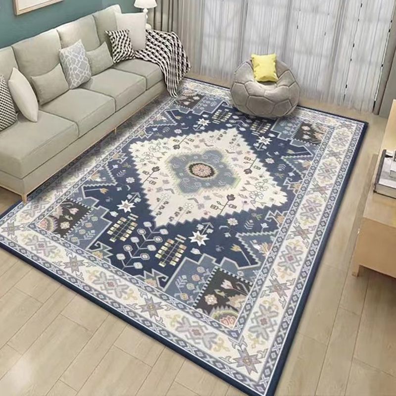 Orange Retro Carpet Polyester Print Carpet Non-Slip Backing Carpet for Living Room