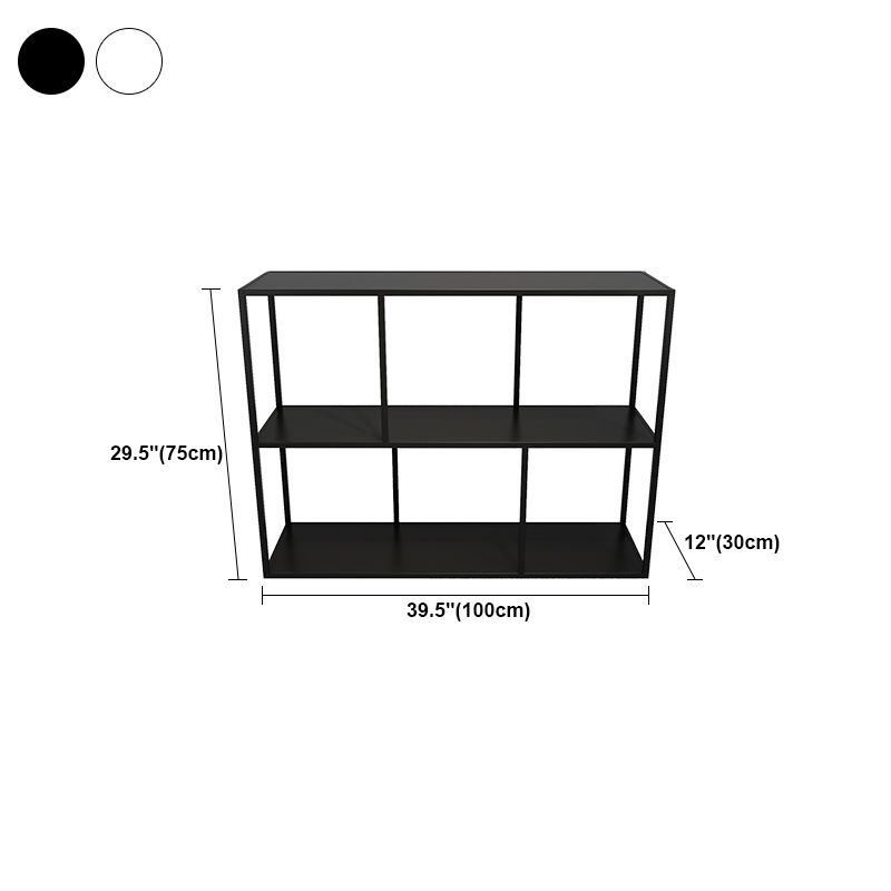 Scaffali di libri minimalisti della libreria aperta con ripiani rettangolari in metallo