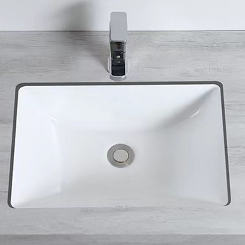 Traditional Undermount Bathroom Sink Porcelain with Pop-Up Drain Basin