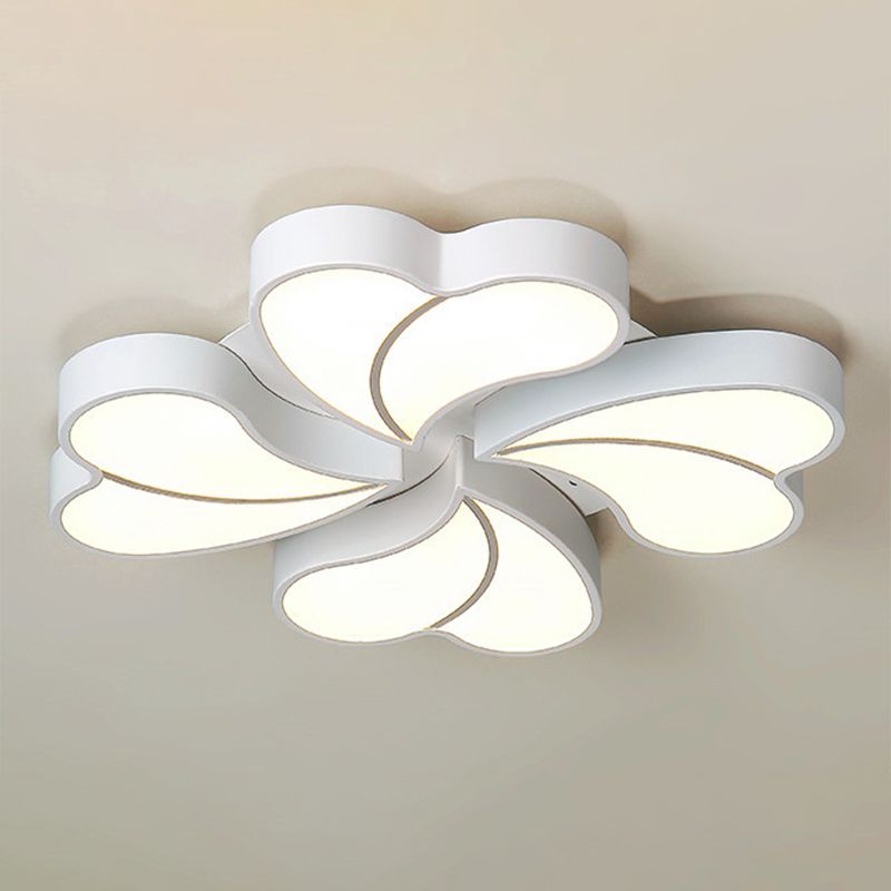 White Floral Flushmount Ceiling Lamp Modern Style Metal LED Flush Mount Lighting for Bedroom