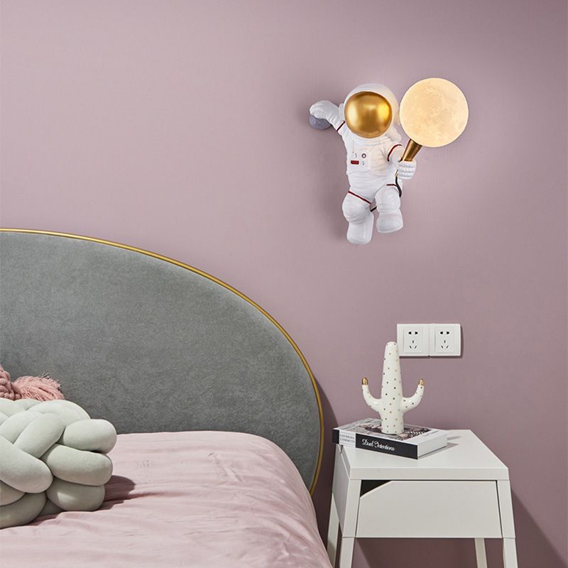 Contemporary Simplicity Wall Sconce Lights Astronaut Shape Light for Bedroom