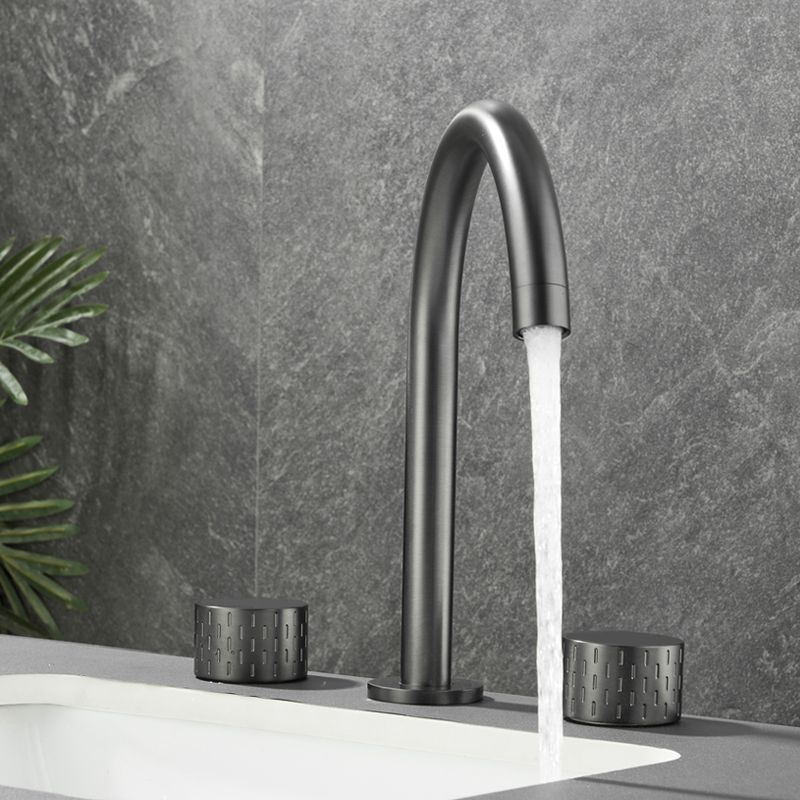 Modern Bathroom Faucet Two Handle Temperature Control Bathtub Faucet