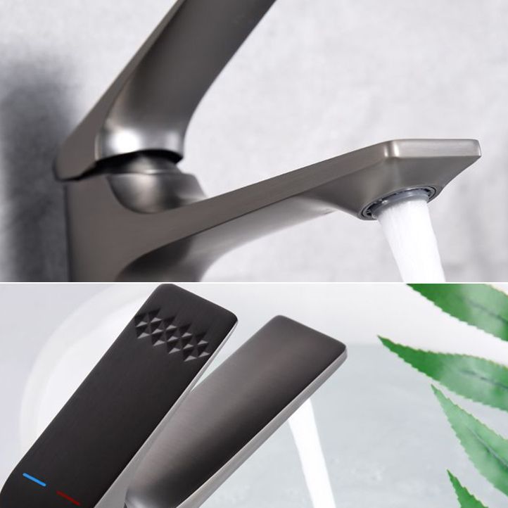 Modern Vessel Sink Faucet Copper Lever Handle Low Arc Vessel Faucet for Bathroom