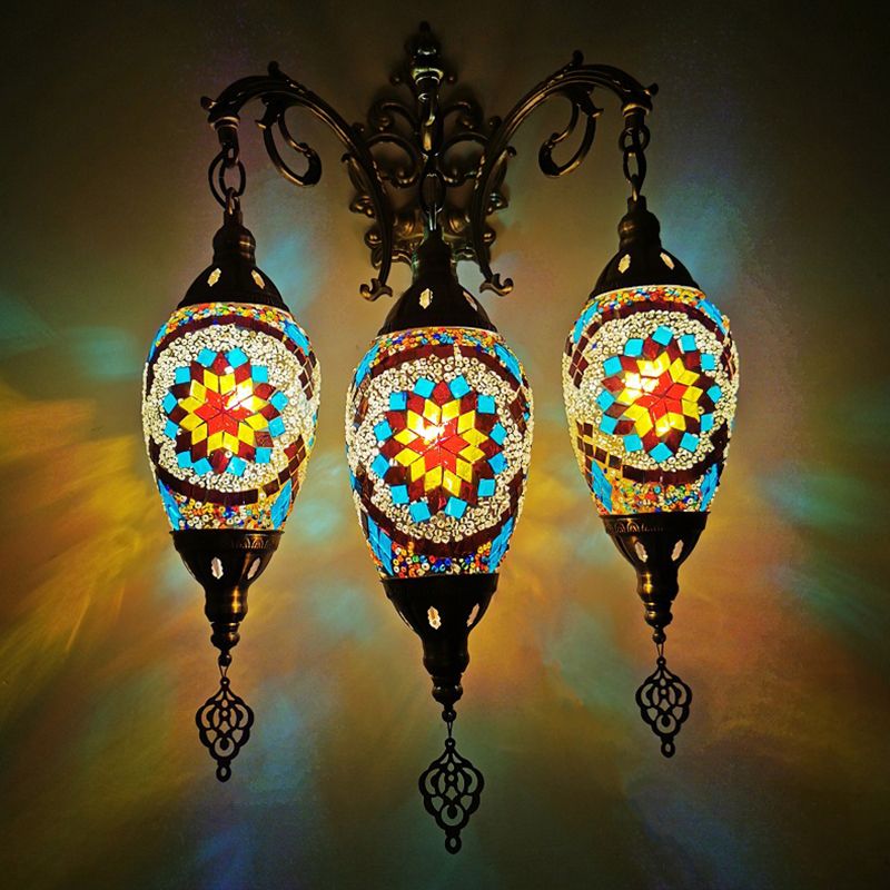 Traditional Oval Wall Mounted Lamp 3 Heads Stained Art Glass Sconce Light in White/Red/Light Blue