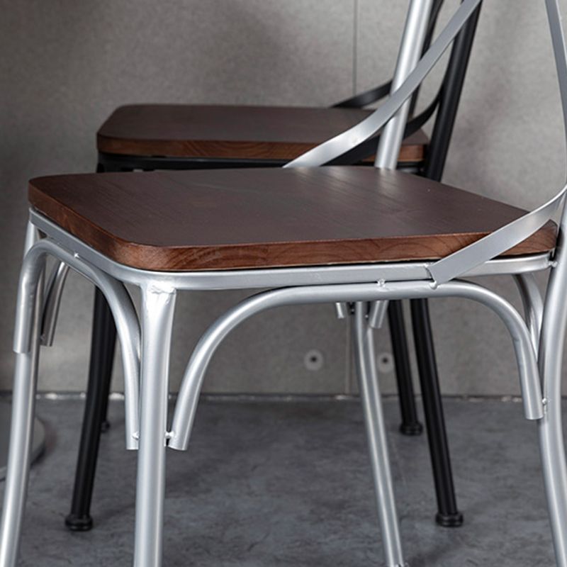 Chaise latérale en métal pour café industriel, chaise pliante à dossier croisé noir