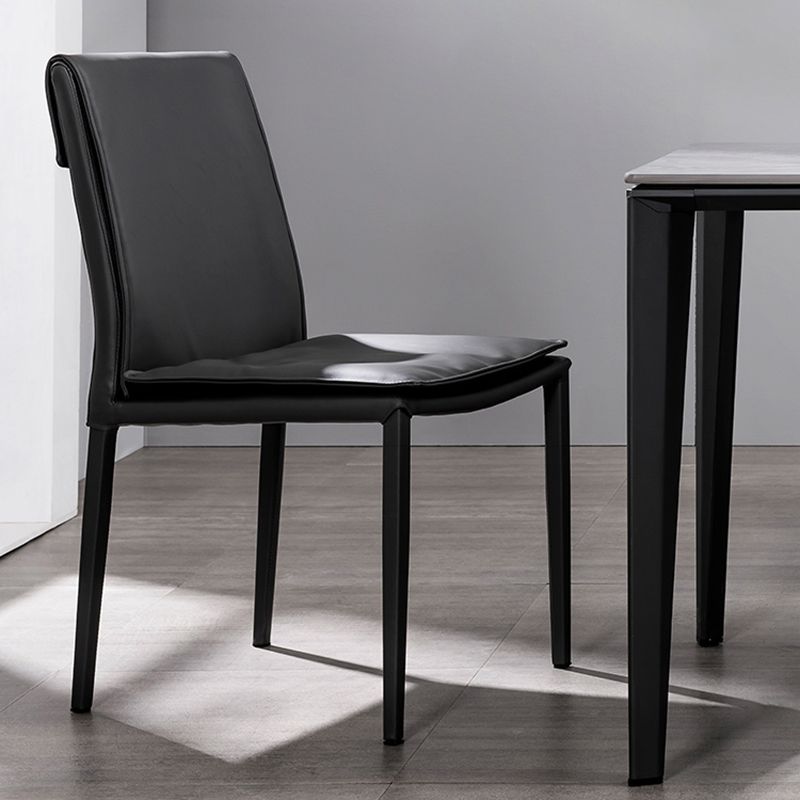 Chaise d'appoint de style moderne pour la maison, chaise de salle à manger rembourrée en métal à dossier solide (Ensemble de 2)