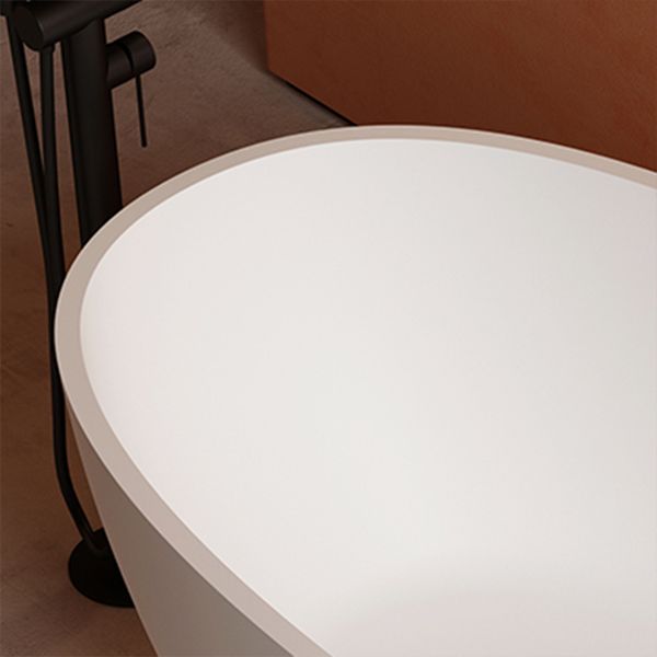 Antique Finish Oval Soaking Bath Stand Alone Modern Bath Tub
