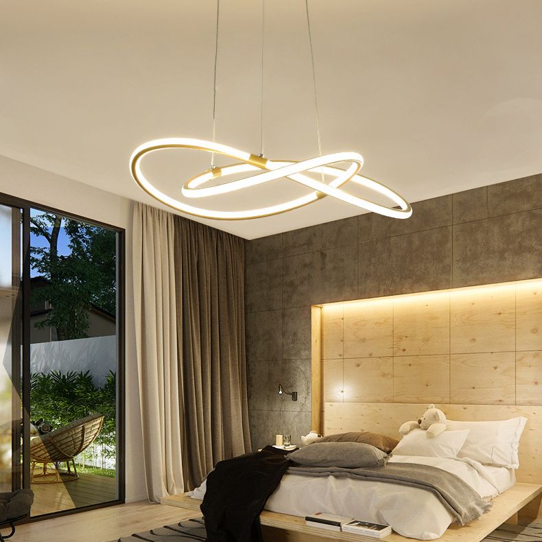 Minimalist Twist Chandelier Pendant Acrylic Living Room LED Suspension Lamp in Gold