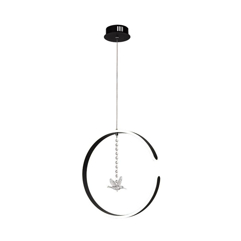 Praginage de lumière suspendu à anneau acrylique LED moderne noir avec gouttelettes en cristal d'oiseau en lumière blanche / chaude