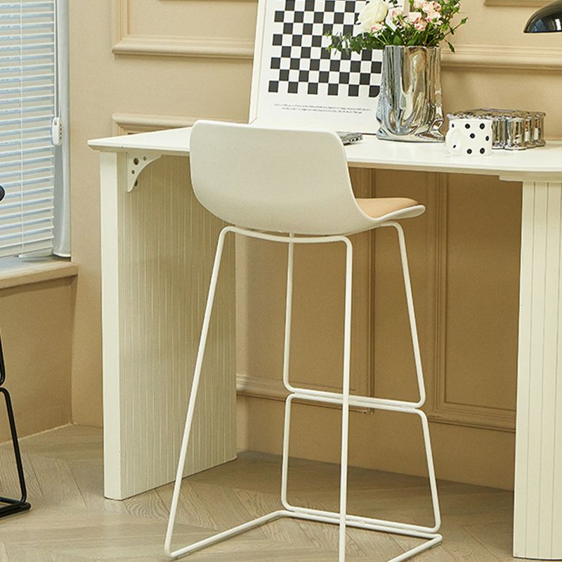 Nordic Style Indoor Backrest Counter High Stool with Metal Base