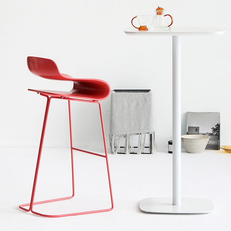 Moderner Thekenhocker ohne Armlehnen, Stahl-Café-Barhocker mit Kunststoffsitz