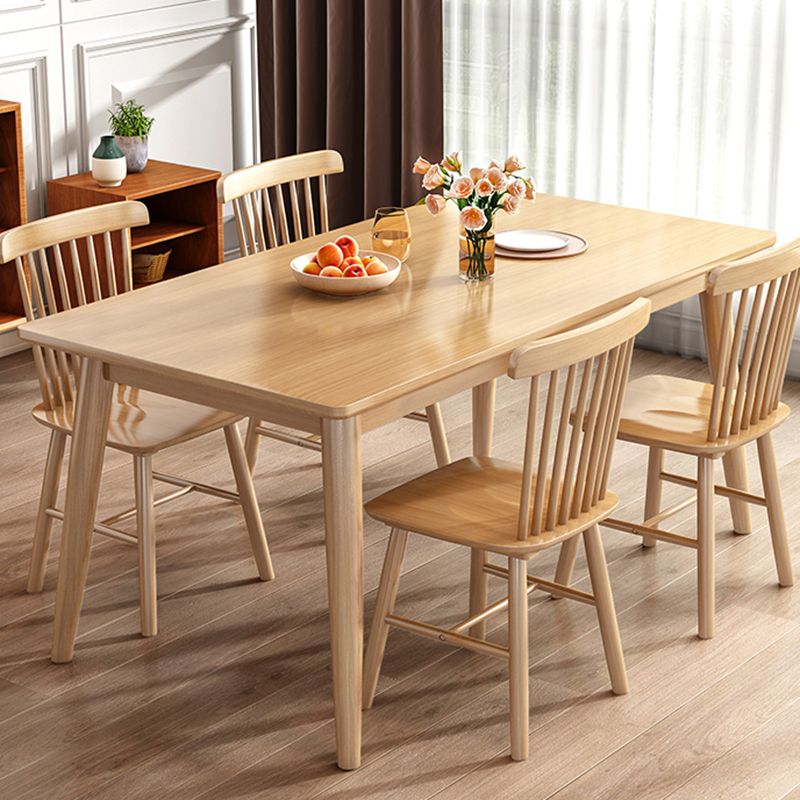 Table à manger en bois massif moderne table rectangle marron avec 4 jambes pour un usage domestique