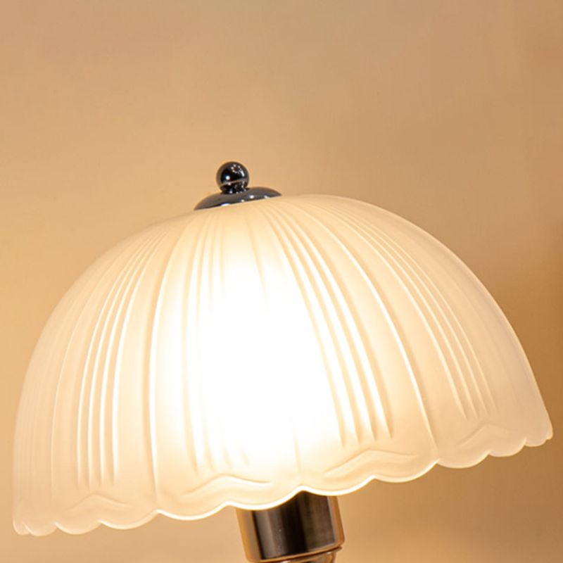 Minimalistische Kuppel Schattentischlampe Gefriertes weißes Glas 1 Kopf Wohnzimmer Nachtlicht