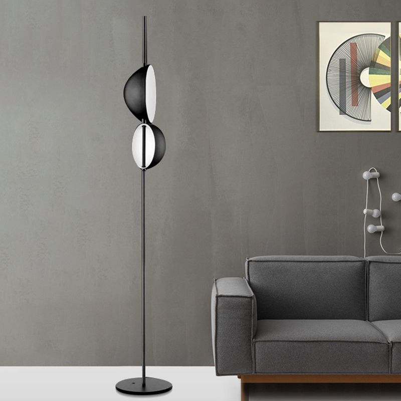Luce di lettura a pavimento semi-ORB Nordic Light Living Metallic Lamp in piedi in nero/oro