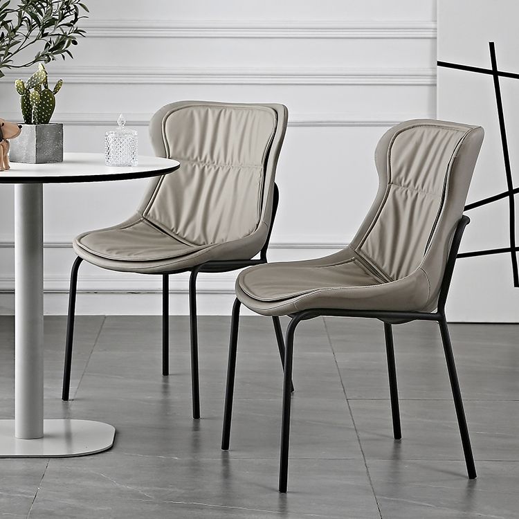 Sillas de comedor de cuero de estilo industrial, sillas laterales de comedor sin brazos con respaldo sólido