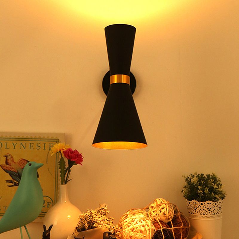 Black/White Cocktail Shaker Sconce Lamp Modern 1 Light Metal Wall Mounted Lighting with Rotatable Joint