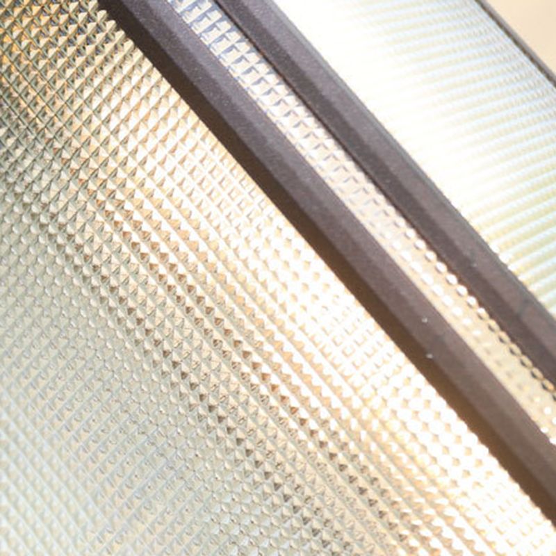 Modern Metal Wall Sconce Rectangle Shape Wall Light with Glass Shade for Living Room