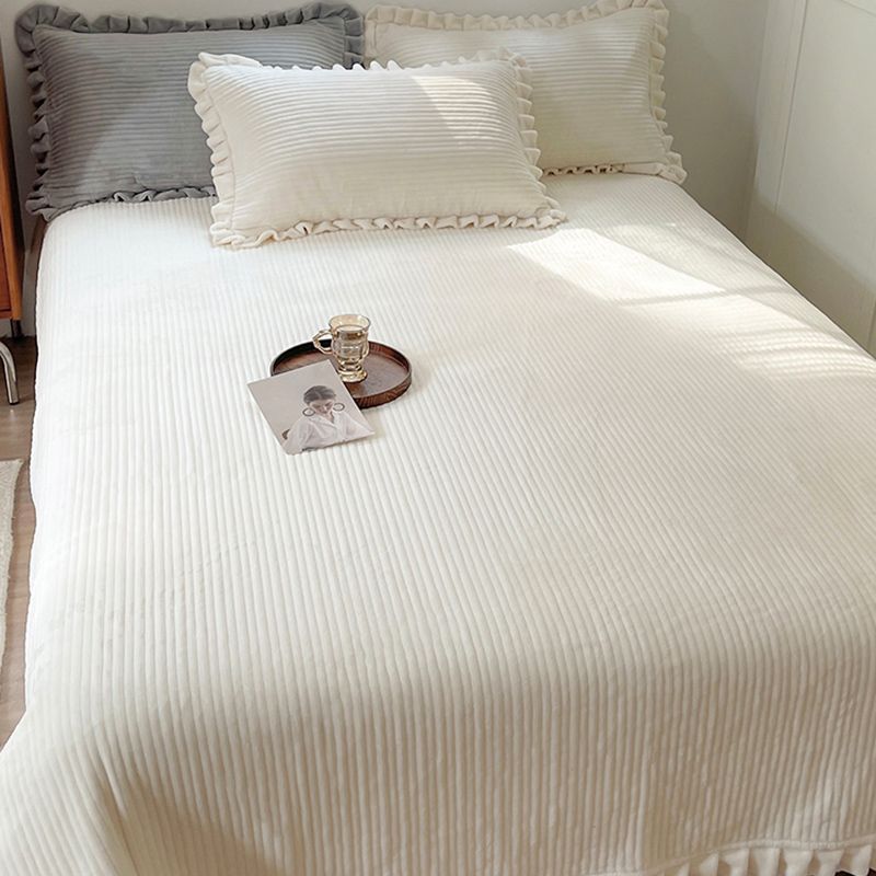 Solid Color Bed Sheet Set Polyester Breathable Bed Sheet Set