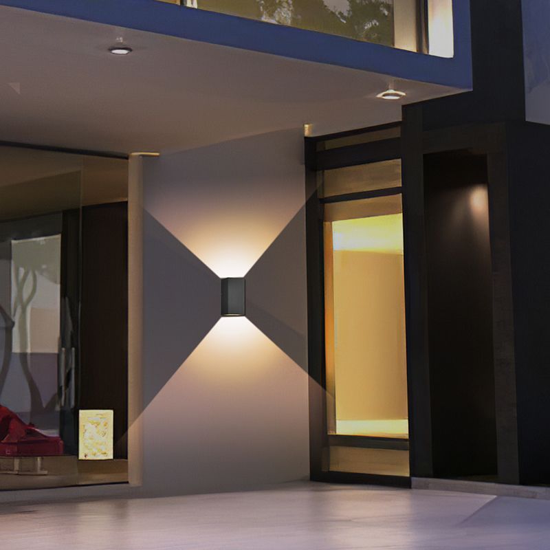 Mur de l'aluminium moderne clair cuboïde 2 lumières Walleur mural en noir pour l'extérieur
