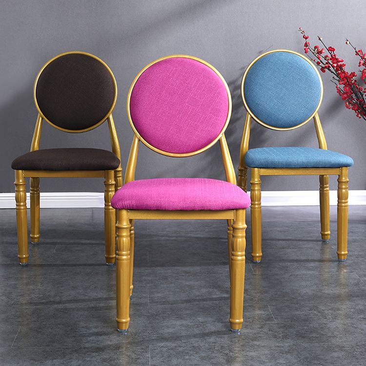Silla lateral casera escandinava Silla lateral de comedor tapizada de metal con respaldo abierto