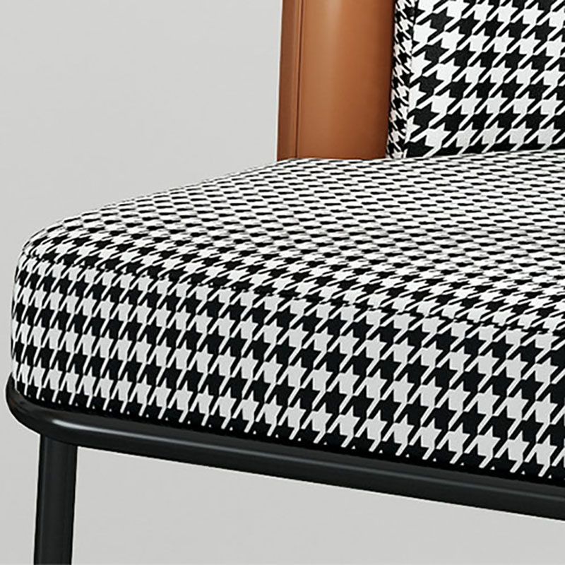 Glam metalen eetgeloze stoel gestoffeerde zijstoelen voor thuisgebruik