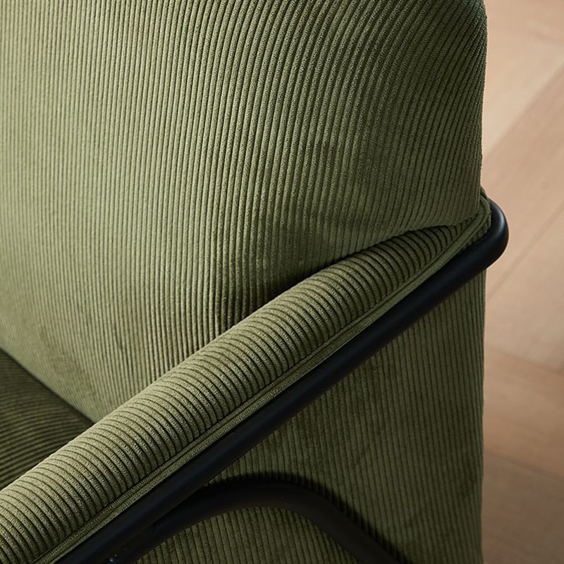 Modern Style Chair with Black Metal Basic Four Leg and Tight Back