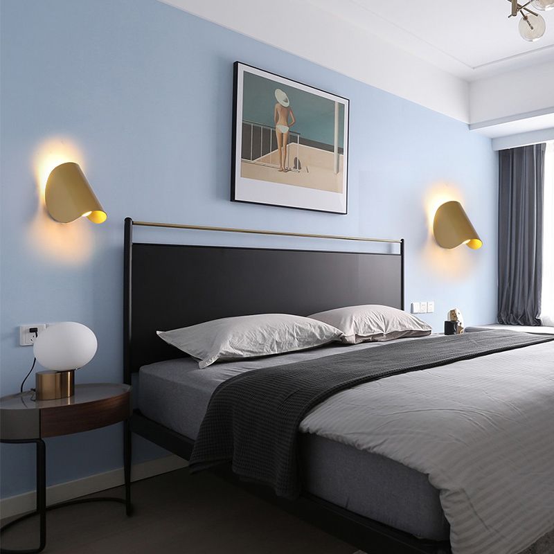 Modern Style Curve Wall Sconce Lamps 1-Light Metallic Wall Light Lamp Sconce