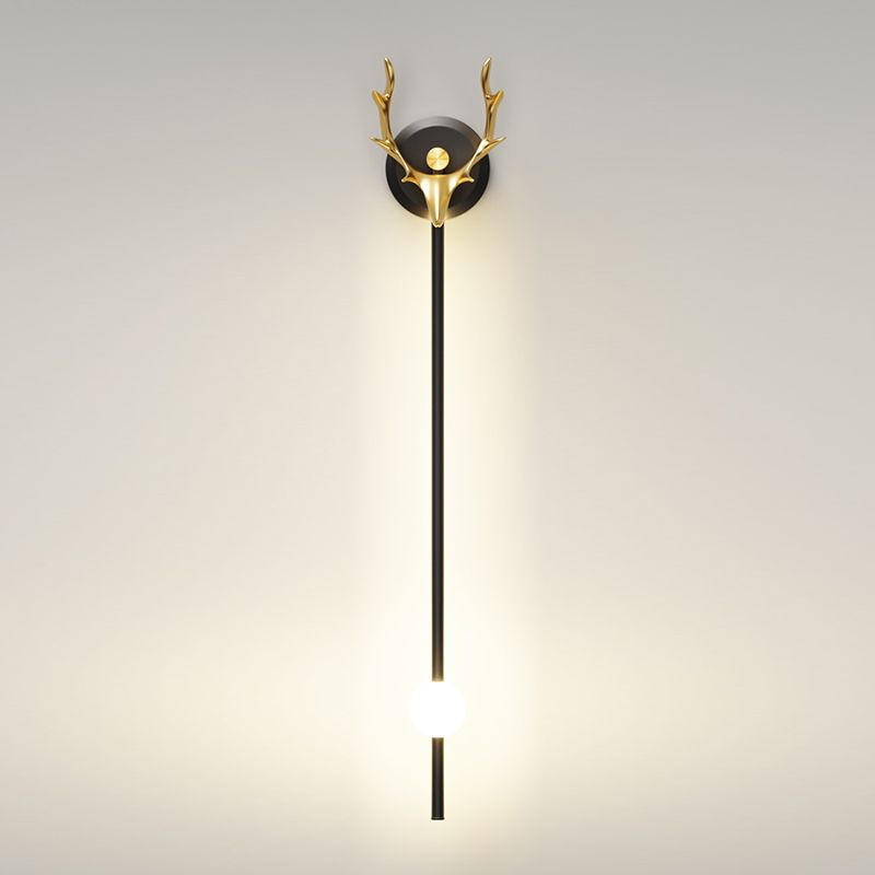 Modern Style Metal Wall Light Linear LED Wall Light Sconce for Bedroom