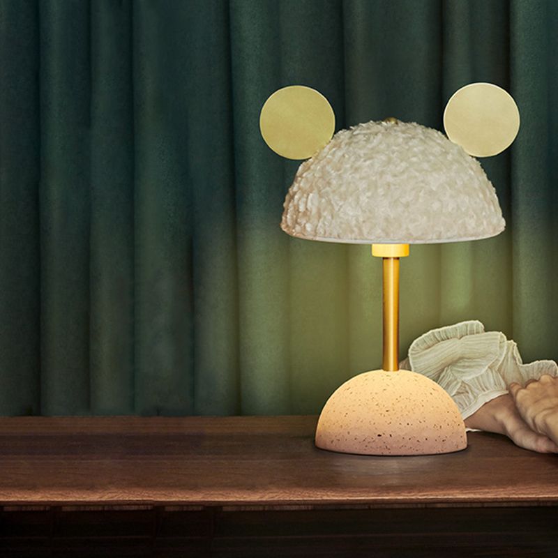 Villus Domed Nightstand Light Macaron 1 kop witte nachttafellamp met roze marmeren basis