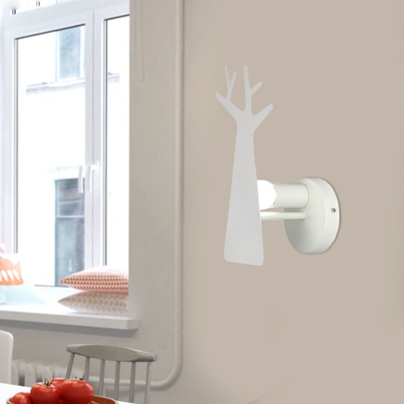 Noordse boom Silhouet IJzeren Wandlicht 1 Hoofd SCONCE Verlichtingsarmatuur in groen/wit/grijs voor slaapkamer