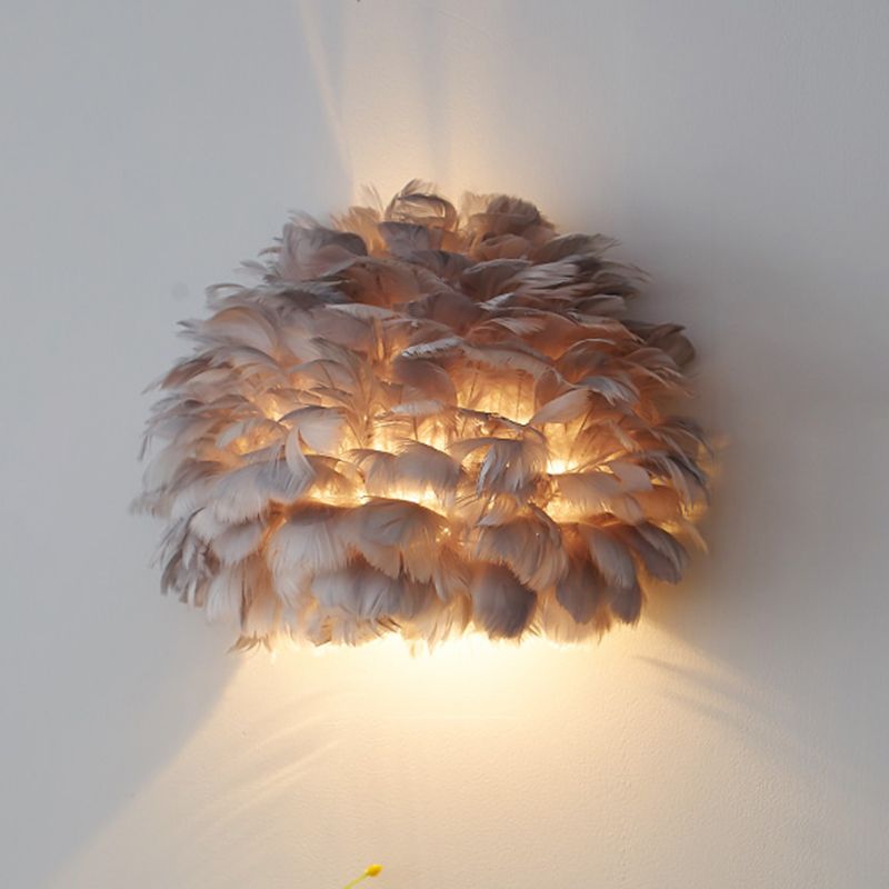 Nordic Romantic Style Feathered Wall Sconce Metal 1 Light Sconces