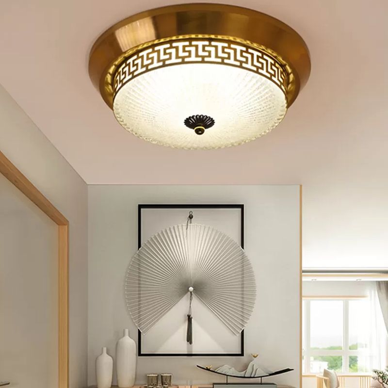 Modern Metal Ceiling Light Circle Shape LED Flush Mount with Glass Shade for Living Room