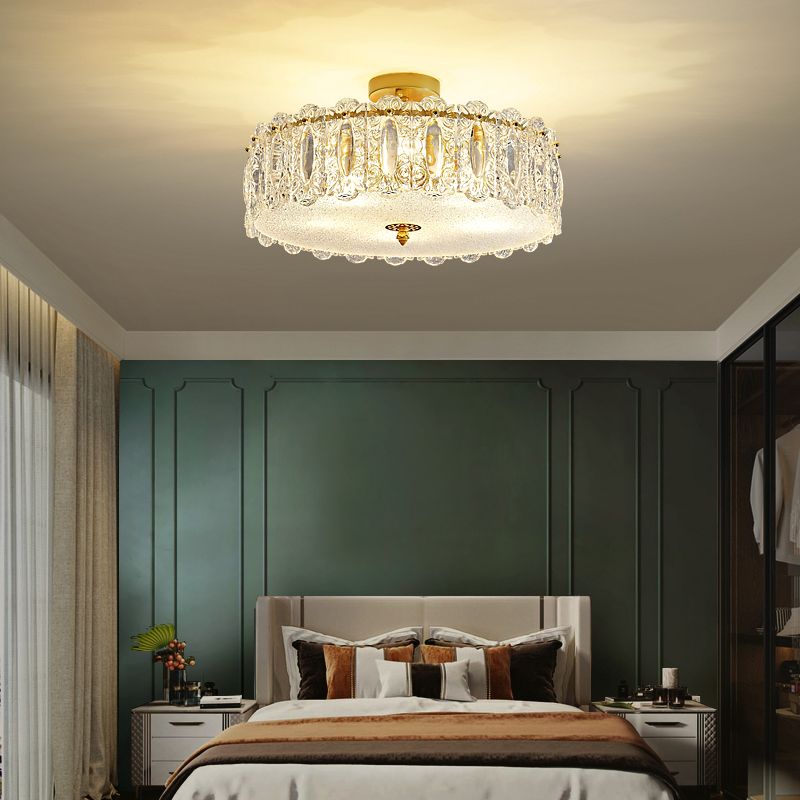 Lampe de plafond de forme ronde Mount à chasse d'eau en fer moderne avec abat-jour en verre pour chambre à coucher