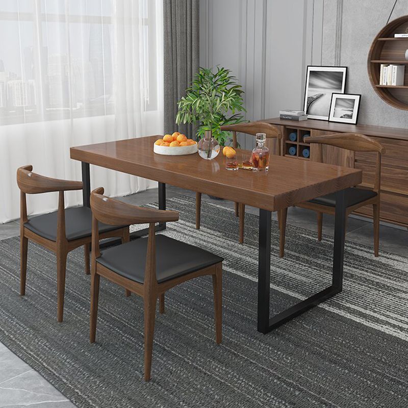 Massief houten eettafel Eettafel in industriële stijl met sledeonderstel