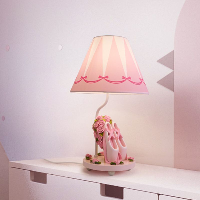 Ballet Shoes Girl's Bedside Night Lamp Resin 1 Head Kids Style Table Light with Cone Shade in Pink