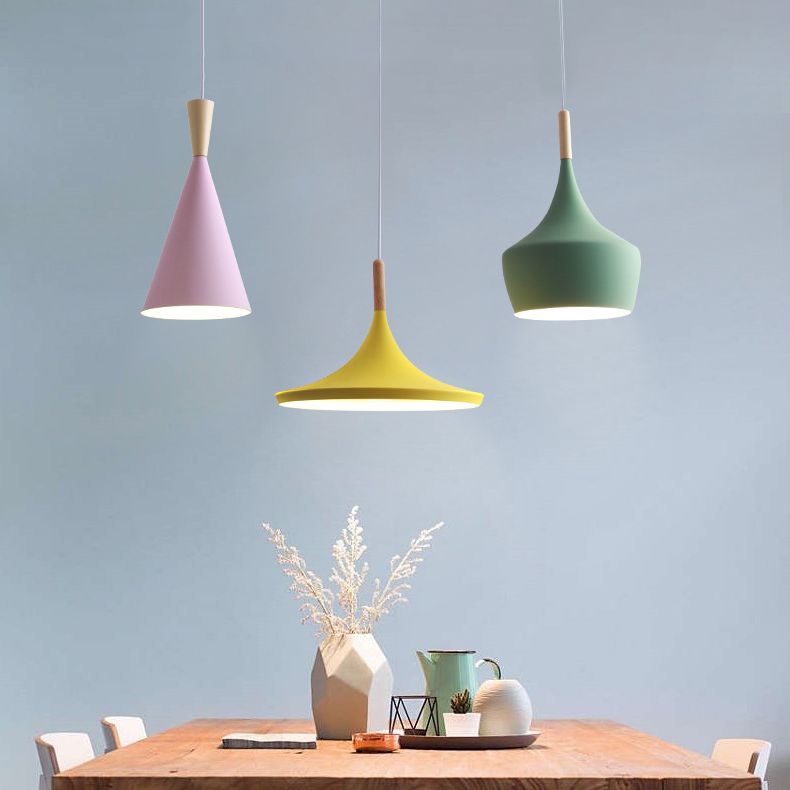 Nordic Style Wooden Top Pendant Light Kit Metal Dinning Room Hanging Light Fixture