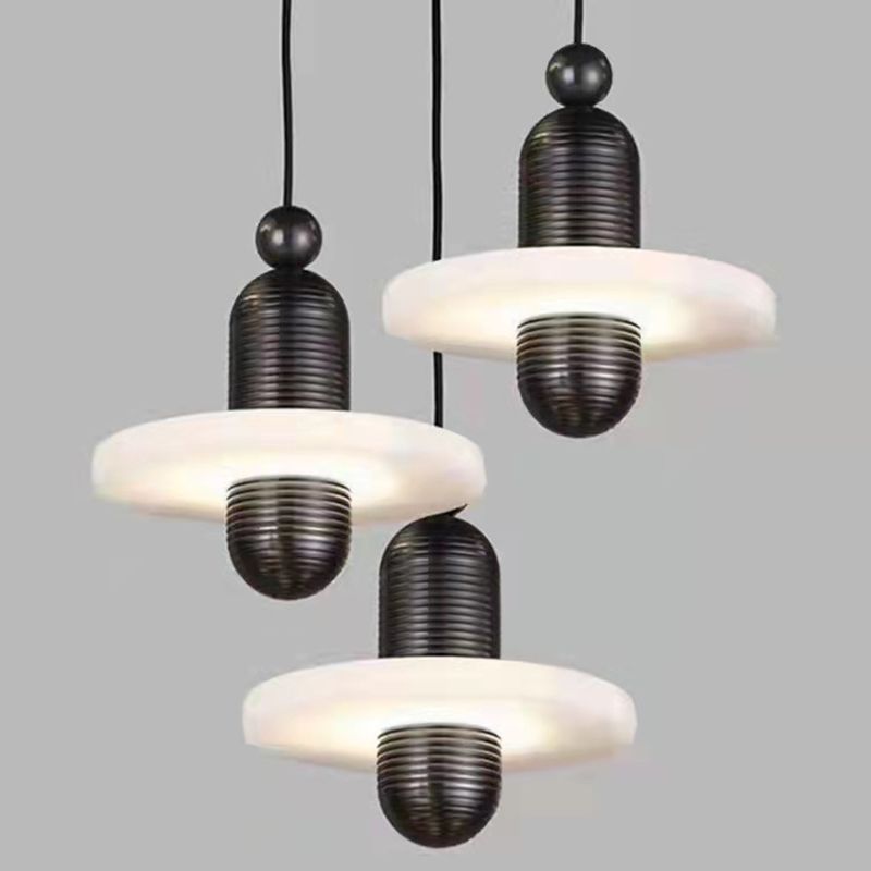 Postmoderne LED -Anhänger Licht Marmor Fliege Saucer -Nachthänzer Licht