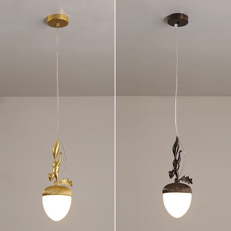 Nordic Style Pine Cone Hanging Light Creative Pendant Lamp with Aluminum Squirrel Lamp Holder
