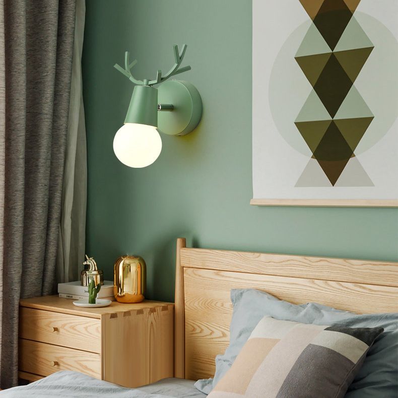 Unique Shade Wall Lighting Modern Nordic  Style Metal 1 Light Sconce Light in Black and White