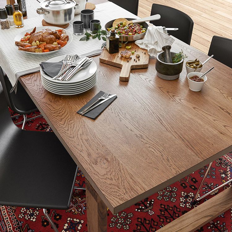 Dennen vaste houten rechthoektafel moderne eettafel met dubbel voetstuk voor restaurant