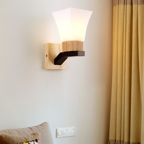 Wood Frame Wall Lighting Contemporary Single Head Wood Sconce Light Fixture for Living Room